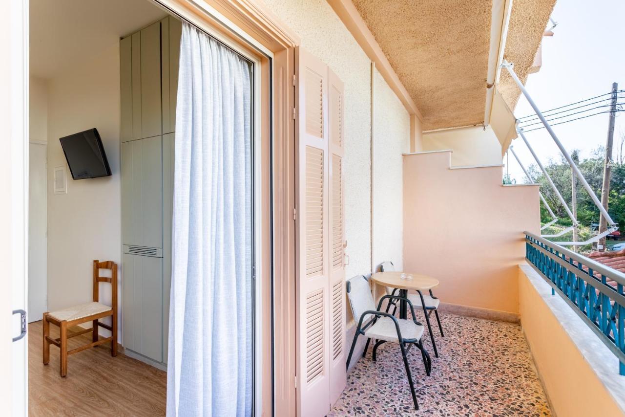 Hotel Lefktron Stoúpa